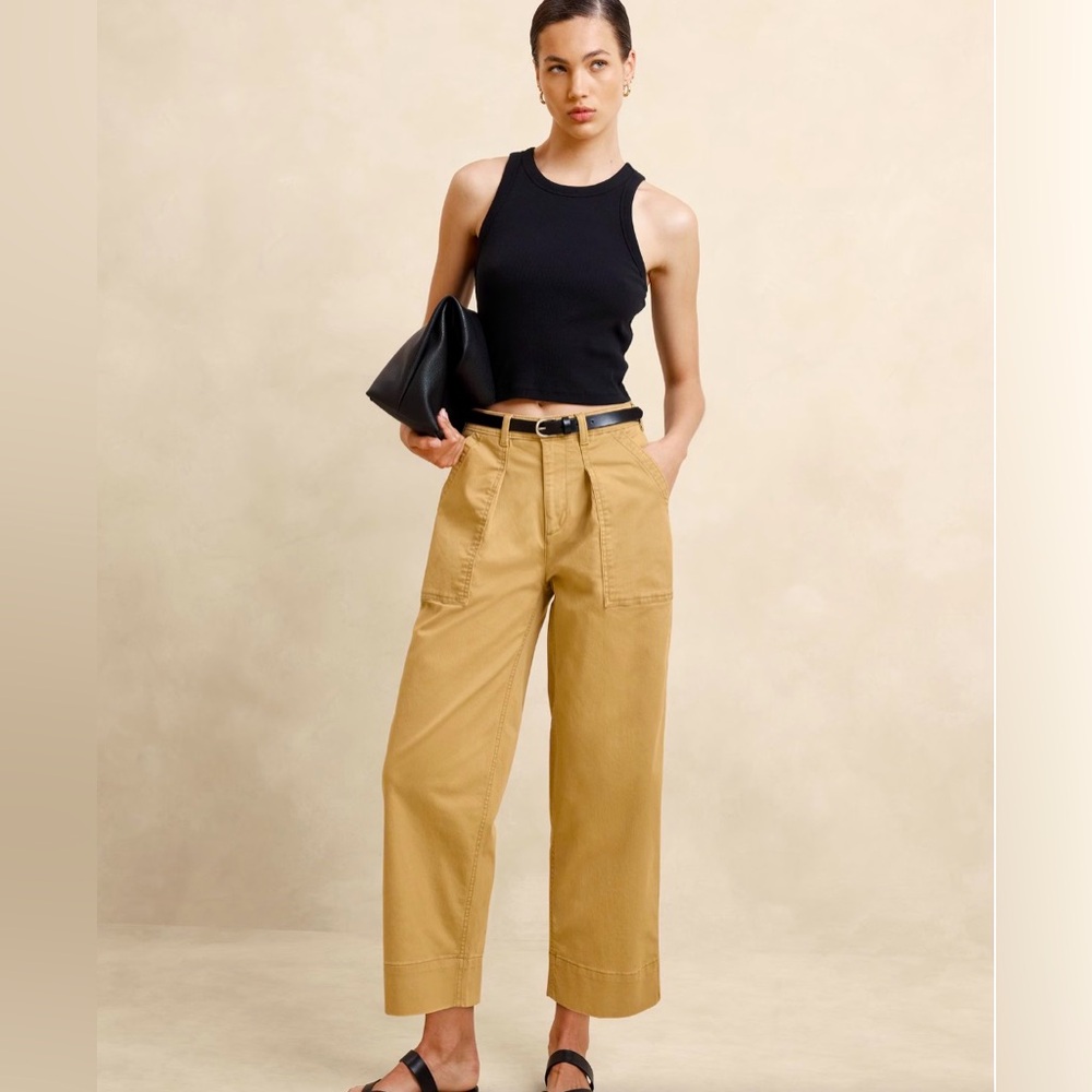 NWT Banana Republic Chino Barrel Pants